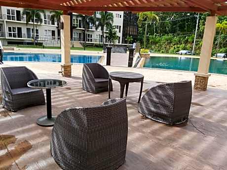 Affordable Tagaytay Monteluce 1 BR WITH POOL-224