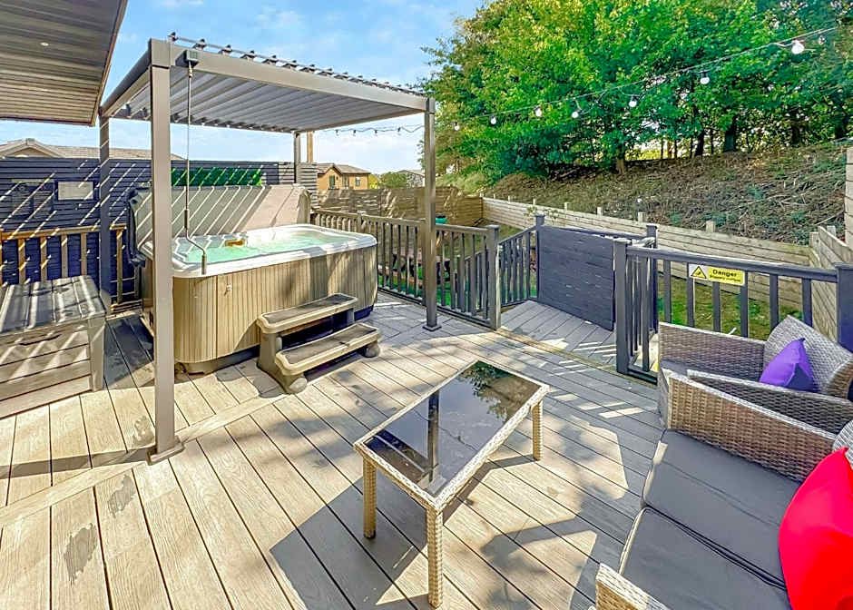 Raywell Hall Country Lodges