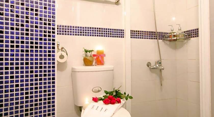 Flower Heart Bed And Breakfast