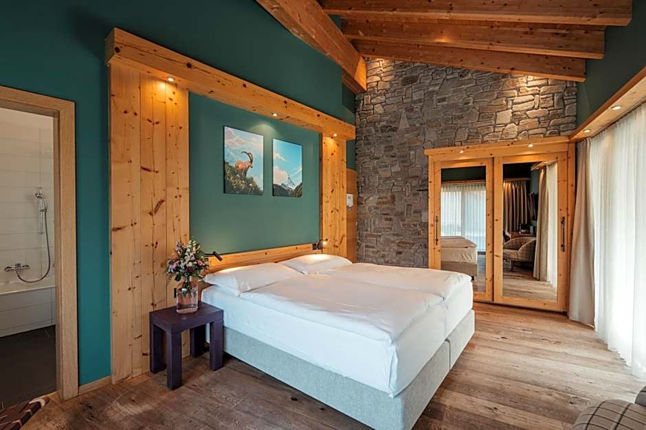 The Phoenix Fitness Hotel & free Spa Access at Alpen Resort
