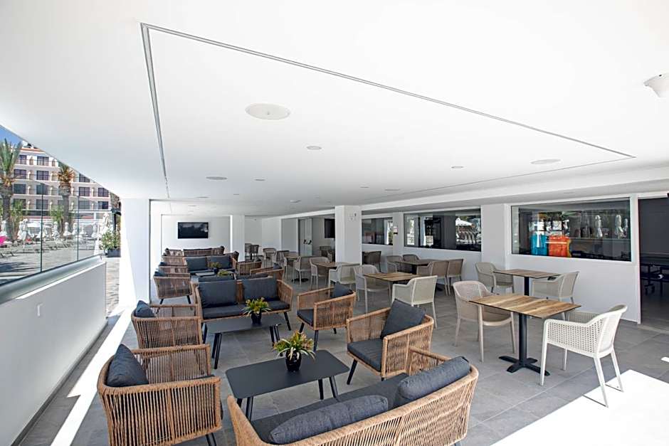 Bohemian Gardens Hotel