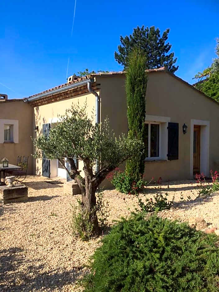 "Le Vent d'Étoile" B&B and Guesthouses