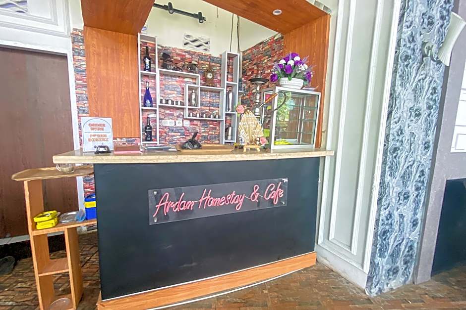 Ardam Homestay Syariah Near Mall Panakkukang – Makassar, CA