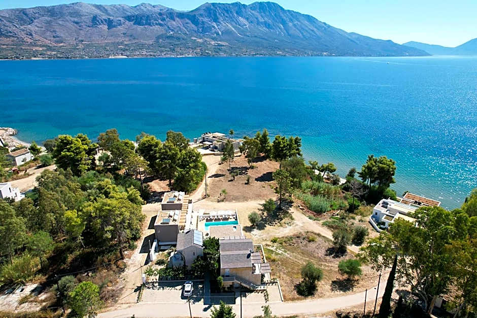 ARION SEASIDE SUITES