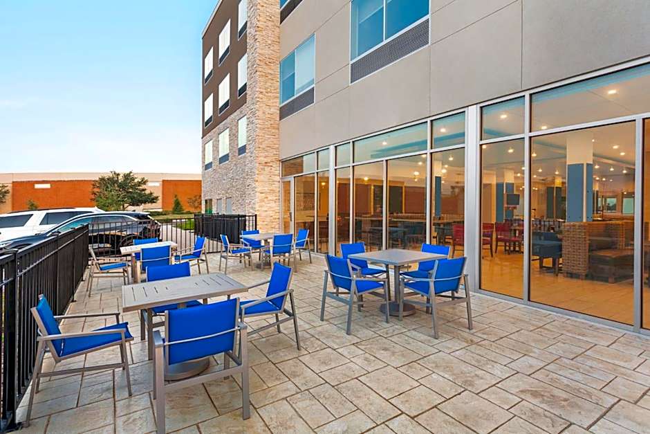 Holiday Inn Express And Suites Austin North Pflugerville By IHG