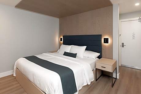 Junior Suite with Mountain View