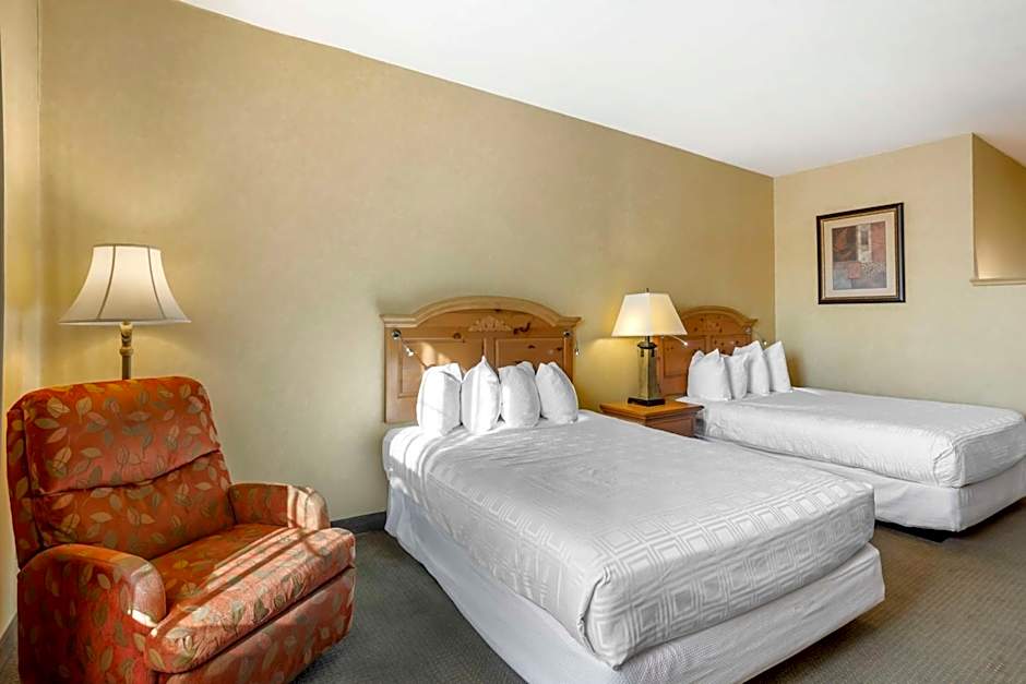 Best Western Plus Revere Inn And Suites