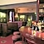 Lovat Arms Hotel