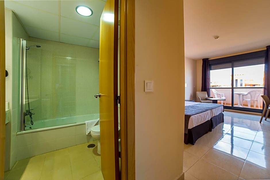 Hotel Adaria Vera