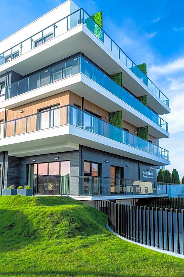 Aparthotel Green Concrete - Free Beach Bus