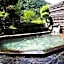 Togurakamiyamadaonsen Shunjyuan Kikusui Ryokan