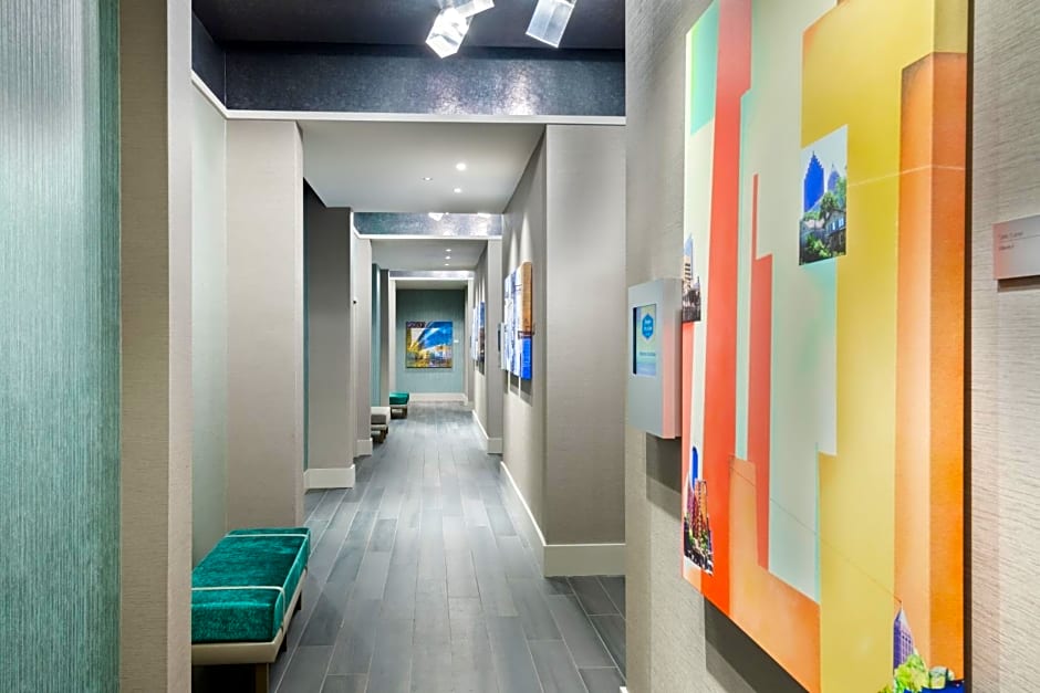 Hampton Inn & Suites Atlanta Buckhead Place