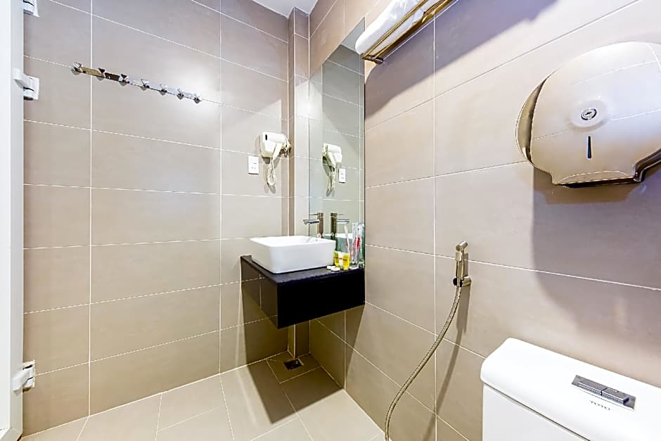 QA Hotel