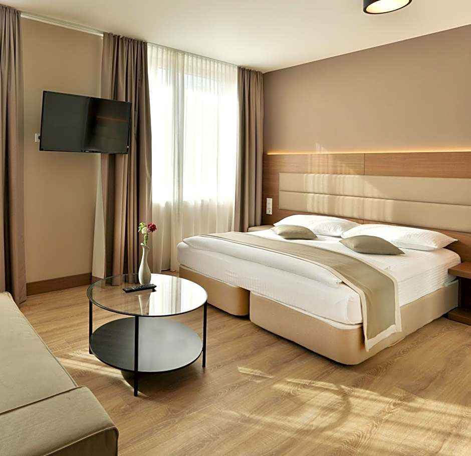 Ocak Apartment & Hotel