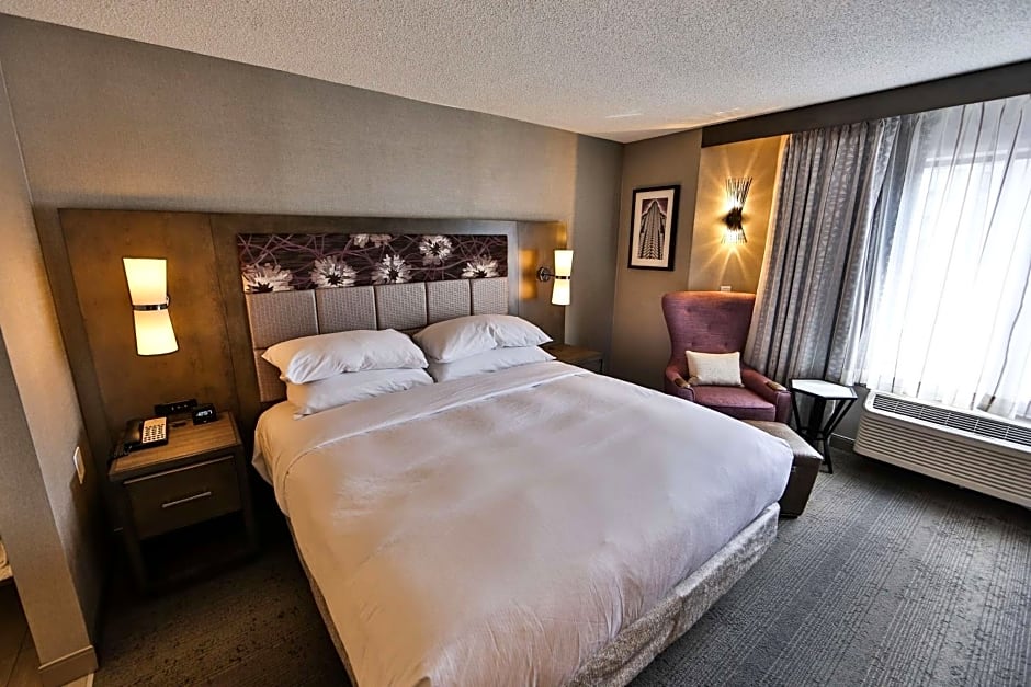 DoubleTree By Hilton Hotel Atlanta/Alpharetta-Windward