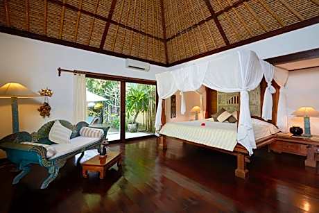 One-Bedroom Grand Pool Villa