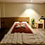 Summit Montana Suites & Spa at Mall