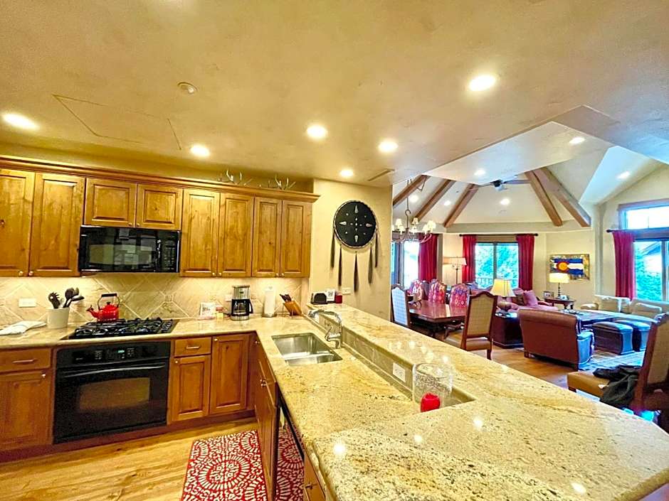 Arrowhead Village, A Vail Resorts Property