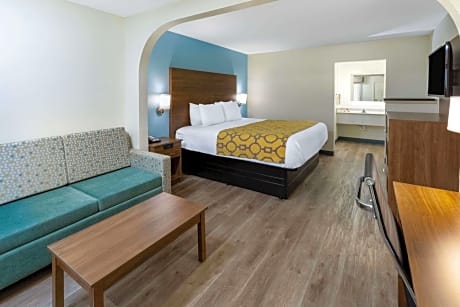 Baymont by Wyndham Biloxi - Ocean Springs
