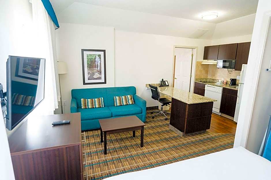 MainStay Suites Knoxville Airport