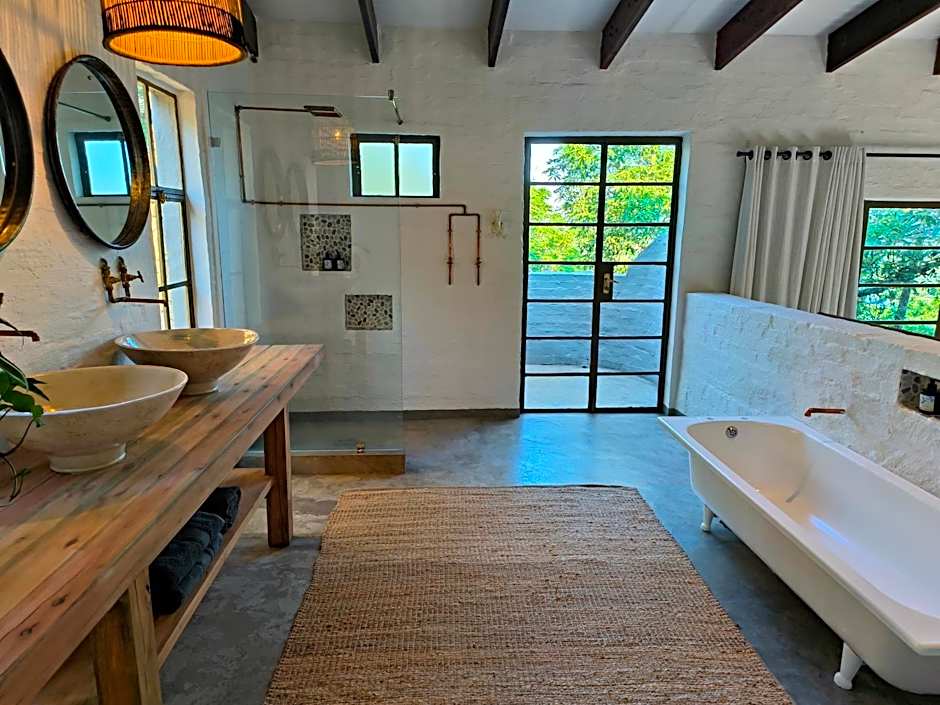 Eloff Guest House and Gallery