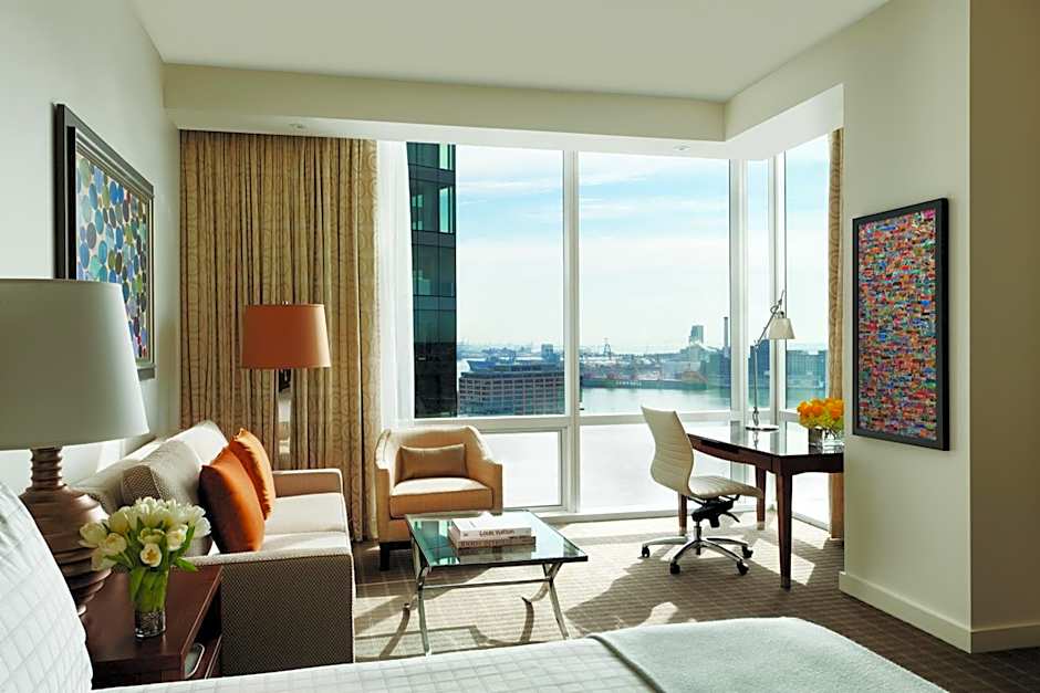 Four Seasons Baltimore