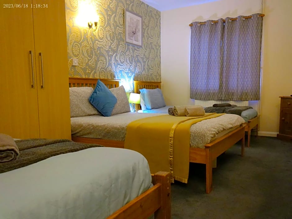 The Half Moon Inn Rushall IP21 4QD