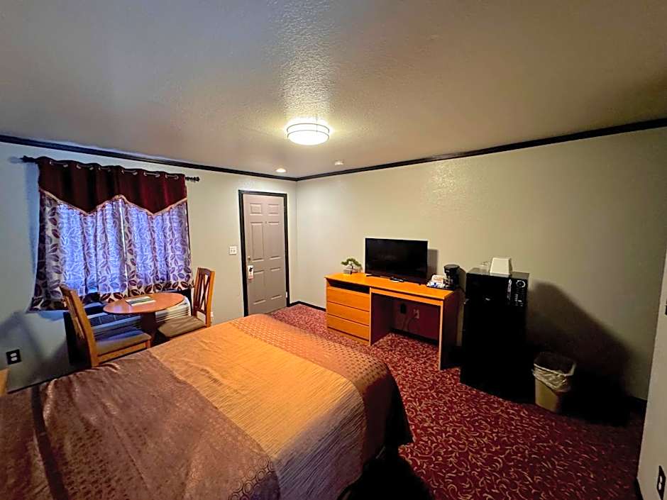 Cascade Lodge