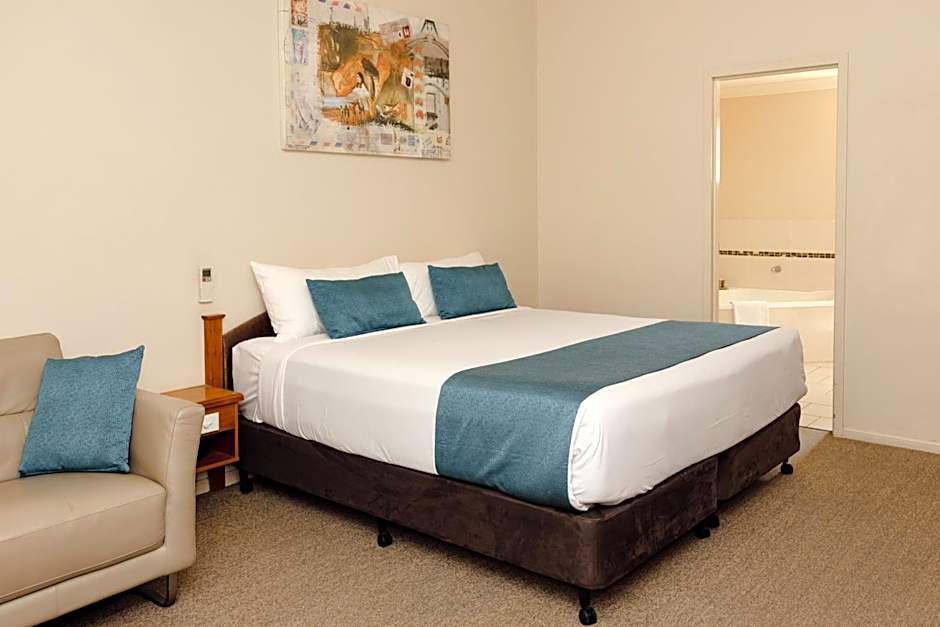 Roma Explorers Inn