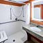 Holiday Inn Express and Suites Atlanta NE - Duluth By IHG