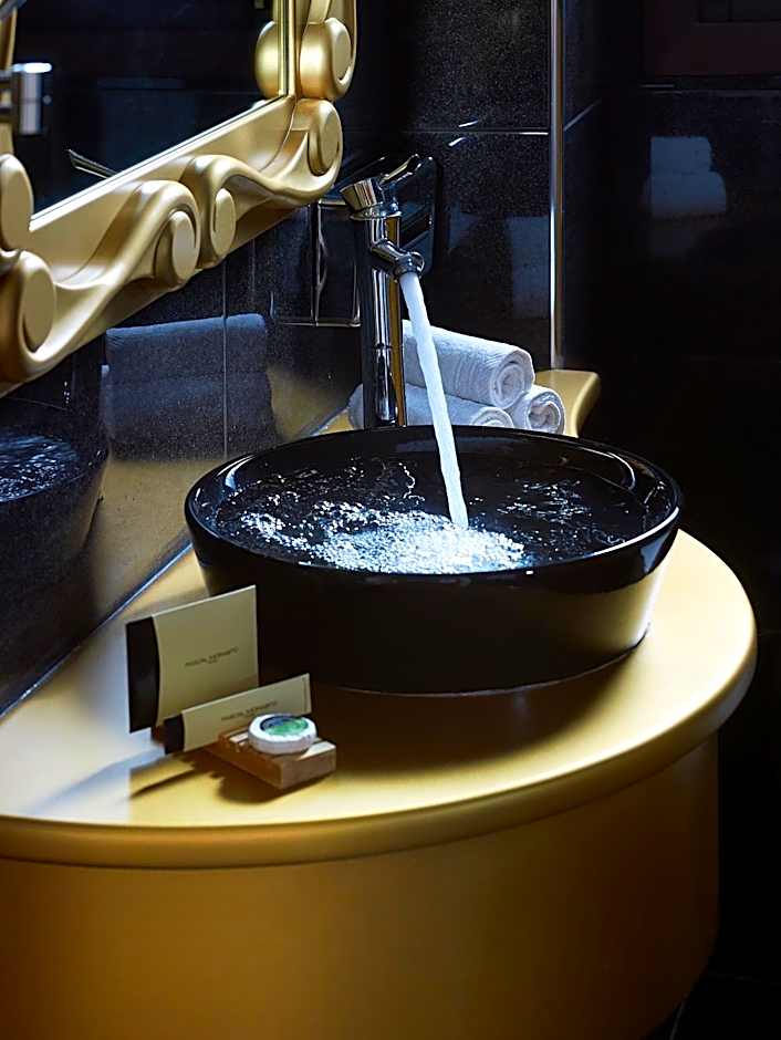 Stevalia Hotel & Spa