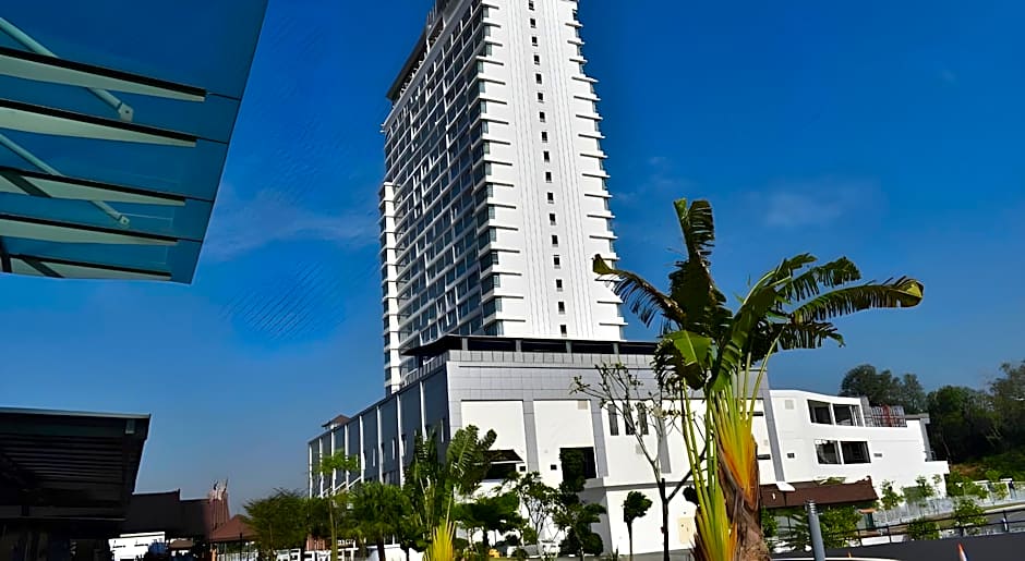 Tenera Hotel & Suites