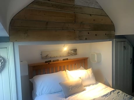 Driftwood Loft