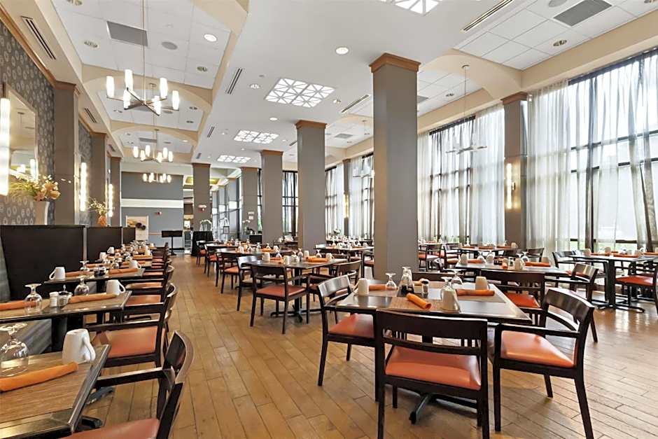 DoubleTree Hilton Hotel Exec Meeting Center Palm Beach Gardens