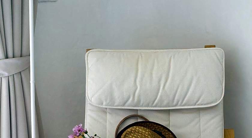 Good Night Cha-am Minitel