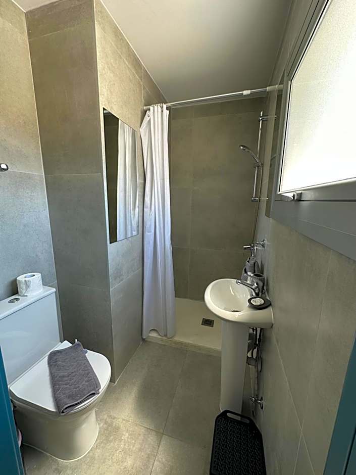 Sun Plaza Suites - Adults Only