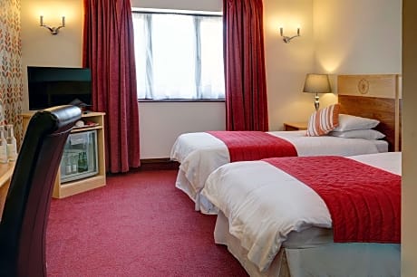 2 Single Beds, Executive, View, Free High Speed Internet, Music Device, Non-Smoking