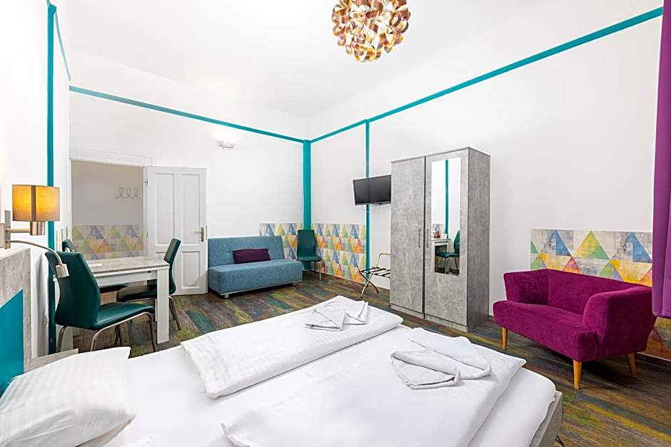 Amber Terrace Studios Downtown