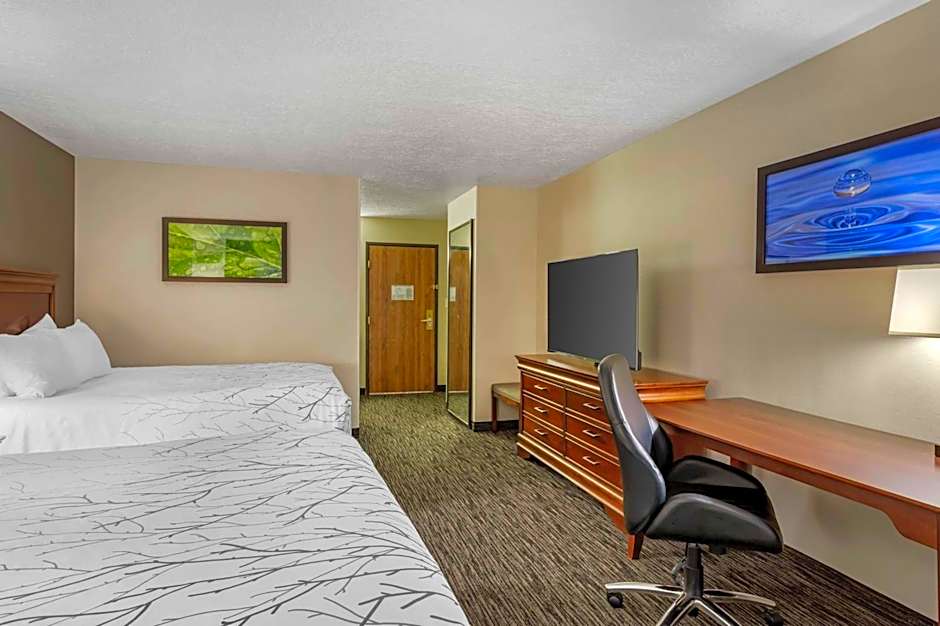 Best Western Plus Landmark Inn