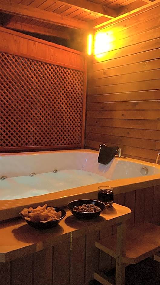 Maşukiye pink house bungalow