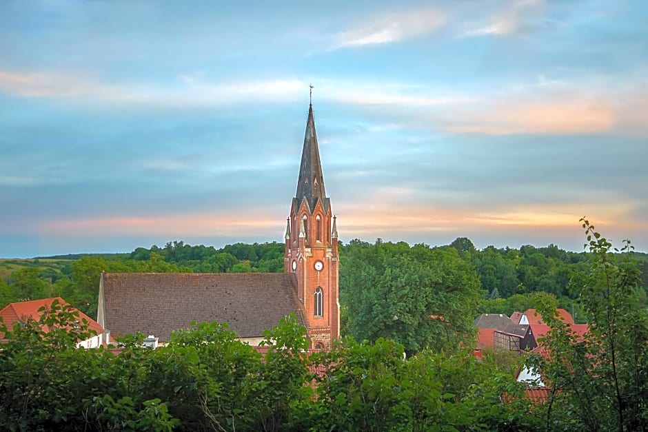 Hotel Zur Burg GmbH