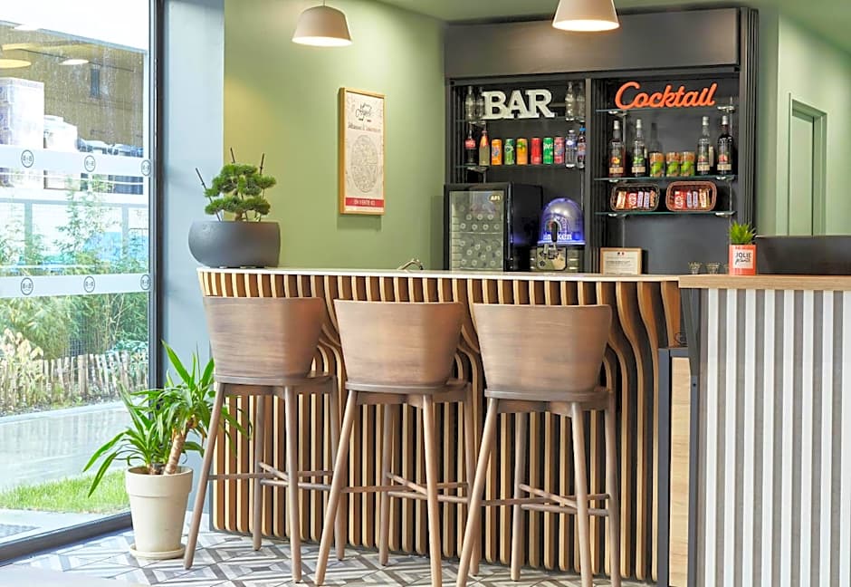 B&B HOTEL Paris Ivry Quai de Seine
