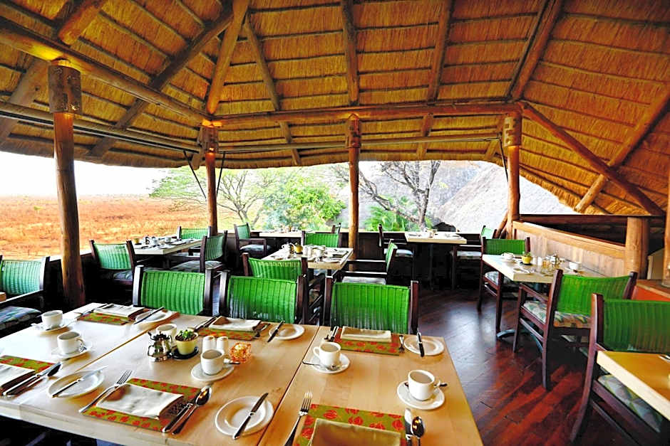 Victoria Falls Safari Lodge