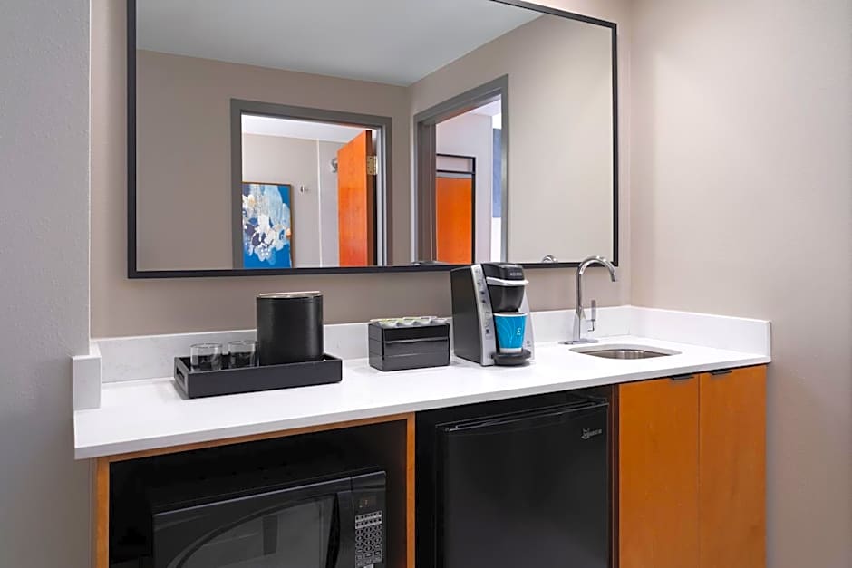 Embassy Suites By Hilton Hotel Nashville - South/Cool Springs