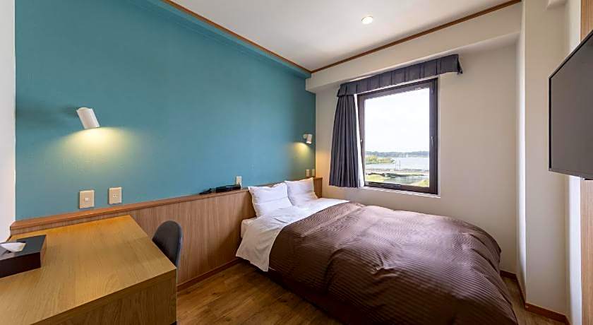Mito Hotel Season
