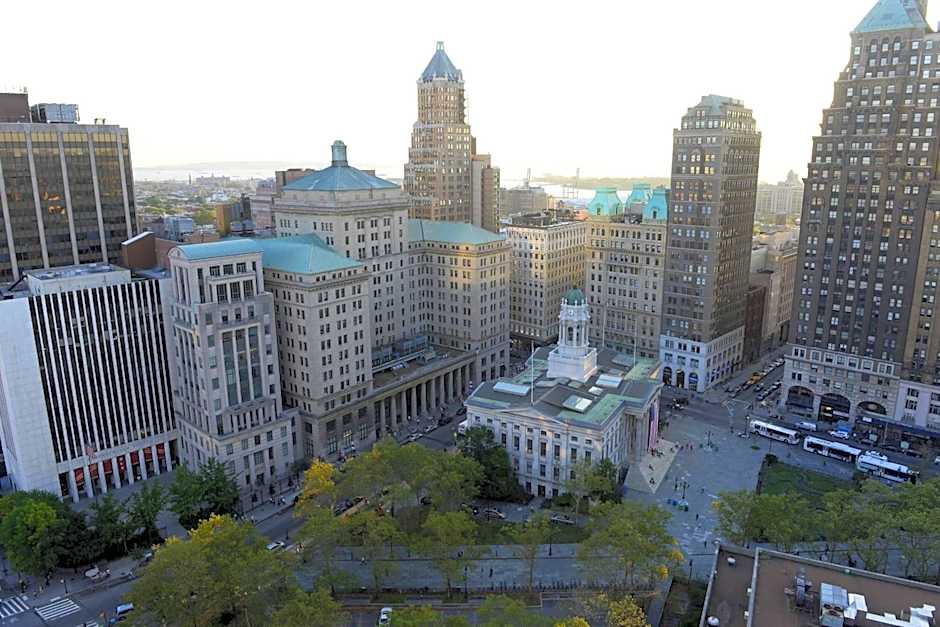 New York Marriott At The Brooklyn Bridge