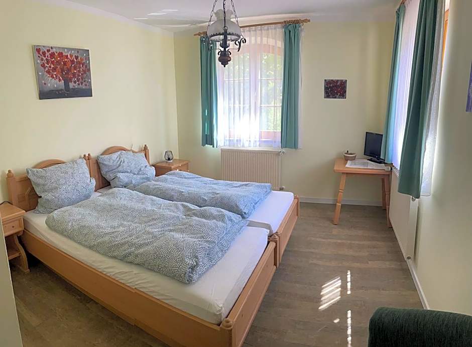 Landgasthof - Braukeller - Fattigau