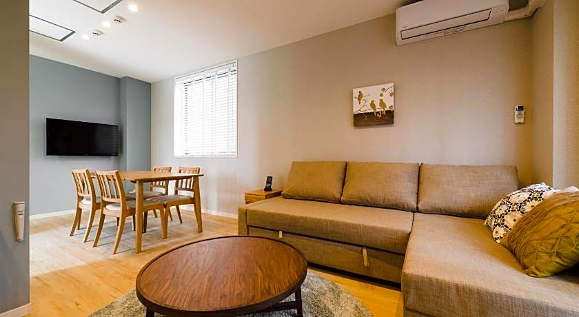 Trip Base HAKATAEKIMAE