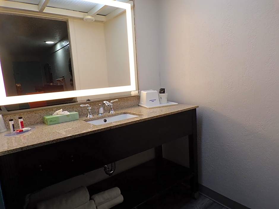 Dover Inn and Suites