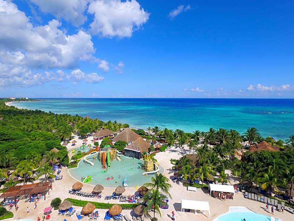 Photo 1 of 122 of Grand Palladium Kantenah Resort & Spa - All Inclusive